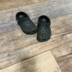 Crocs size 7c black